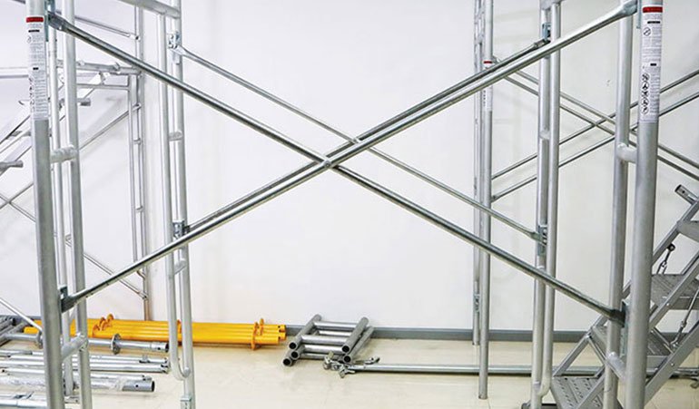 vertical-cuplock-system